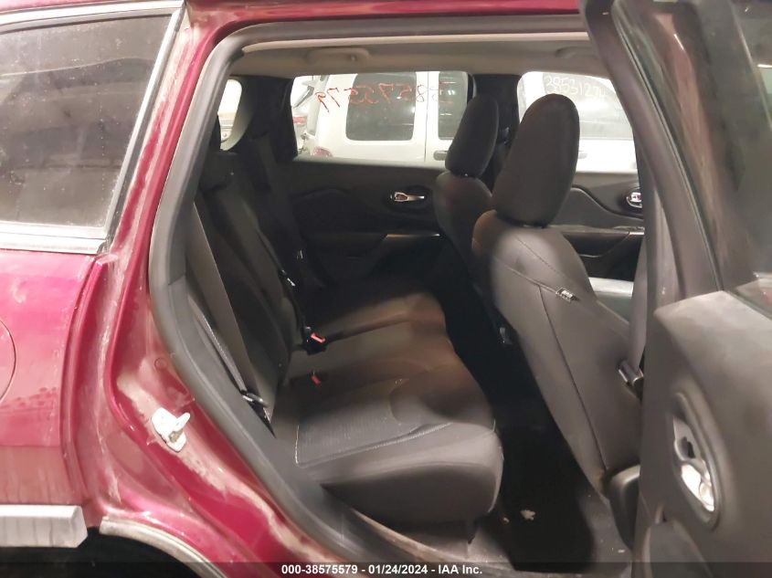 VIN 1C4PJMCX6KD414813 2019 JEEP CHEROKEE LATITUDE 4X4
