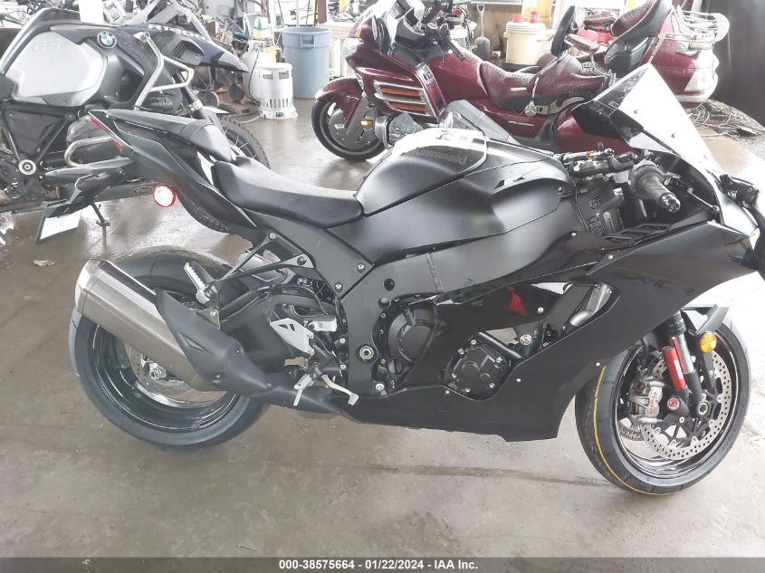 2024 KAWASAKI ZX1002 L JKBZXVL10RA011744
