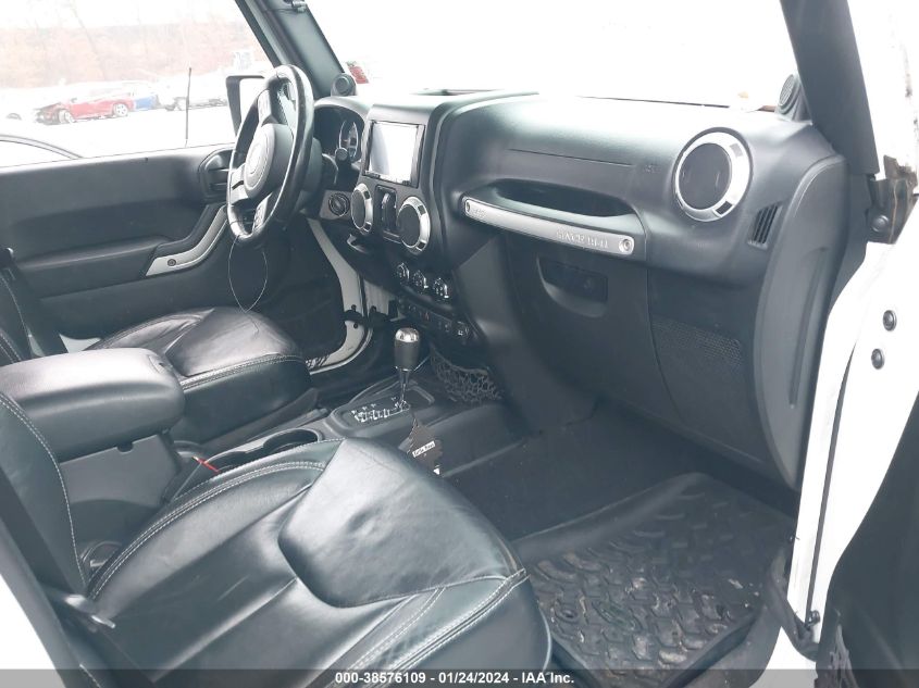 2013 JEEP WRANGLER UNLIMITED SAHARA - 1C40HJWEG7DL52683