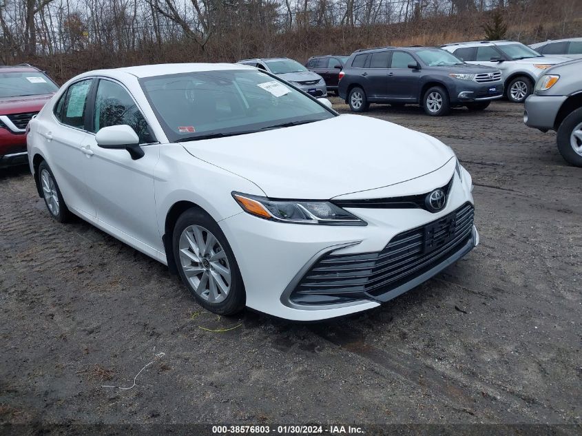 2022 TOYOTA CAMRY LE - 4T1C11AK4NU617512