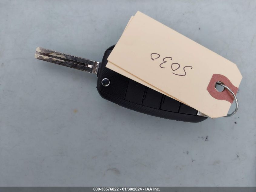 2018 KIA SOUL + - KNDJP3A5XJ7573086