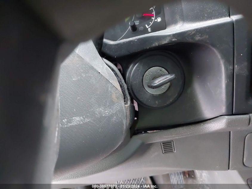2015 NISSAN NV CARGO NV1500 S V6 1N6BF0KM4FN806505