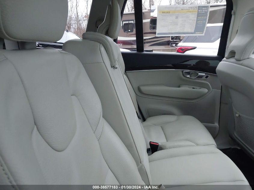 2016 VOLVO XC90 T6 - YV4A22PK5G1061802