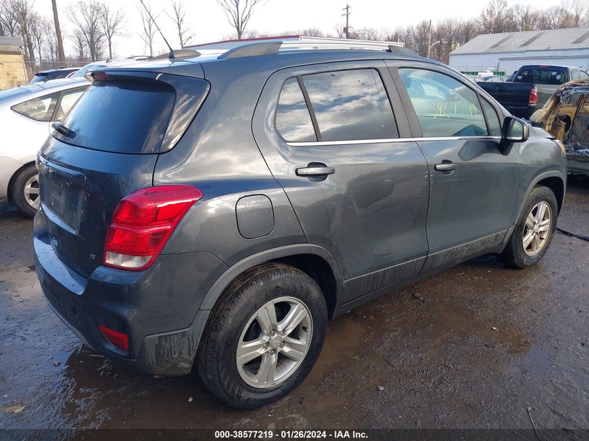 VIN 3GNCJLSB5JL335681 2018 CHEVROLET TRAX 1LT