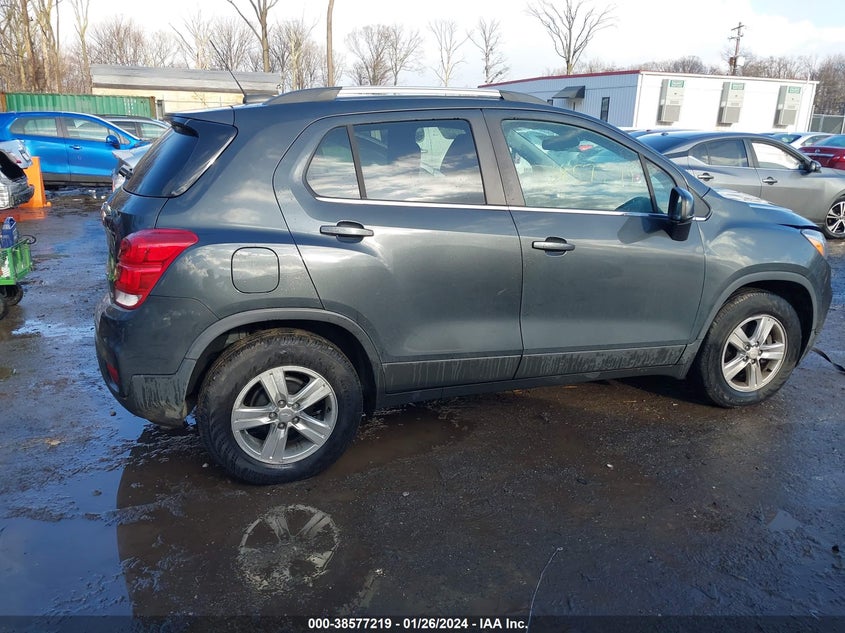 VIN 3GNCJLSB5JL335681 2018 CHEVROLET TRAX 1LT