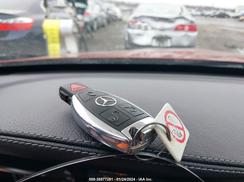 2016 MERCEDES-BENZ C 300 LUXURY/SPORT - 55SWF4JB2GU159533