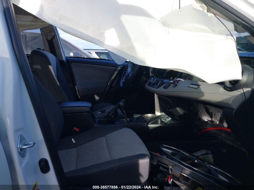 2014 TOYOTA RAV4 LE - JTMBFREV7ED095463
