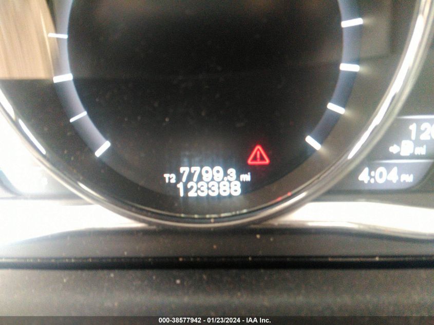 2016 VOLVO S60 T6 DRIVE-E - YV149MFK9G2396428