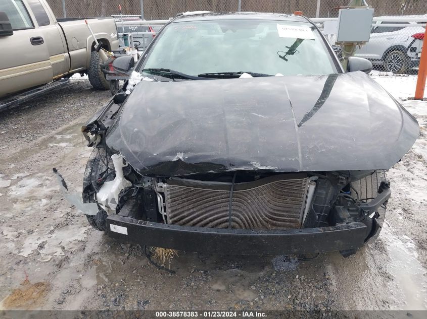 2019 HYUNDAI ELANTRA SEL - 5NPD84LF5KH416505