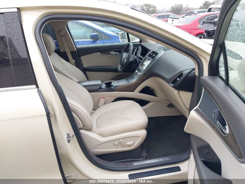 2016 LINCOLN MKX RESERVE - 2LMTJ6LR2GBL88705