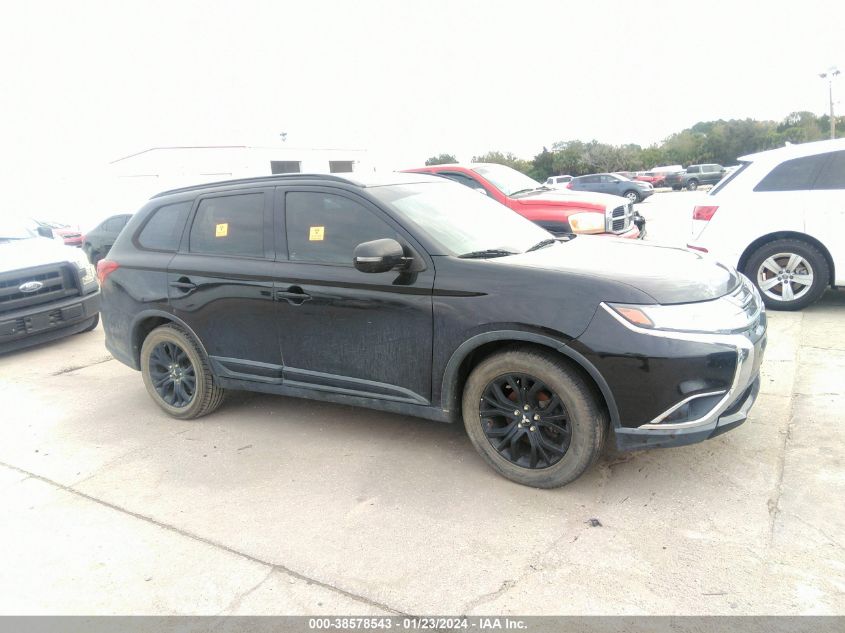 2018 MITSUBISHI OUTLANDER SE/SEL - JA4AD3A36JZ055224