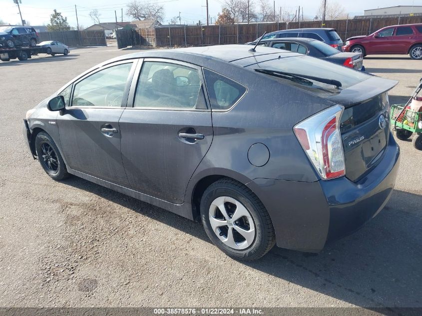 2015 TOYOTA PRIUS TWO - JTDKN3DU5F1942668