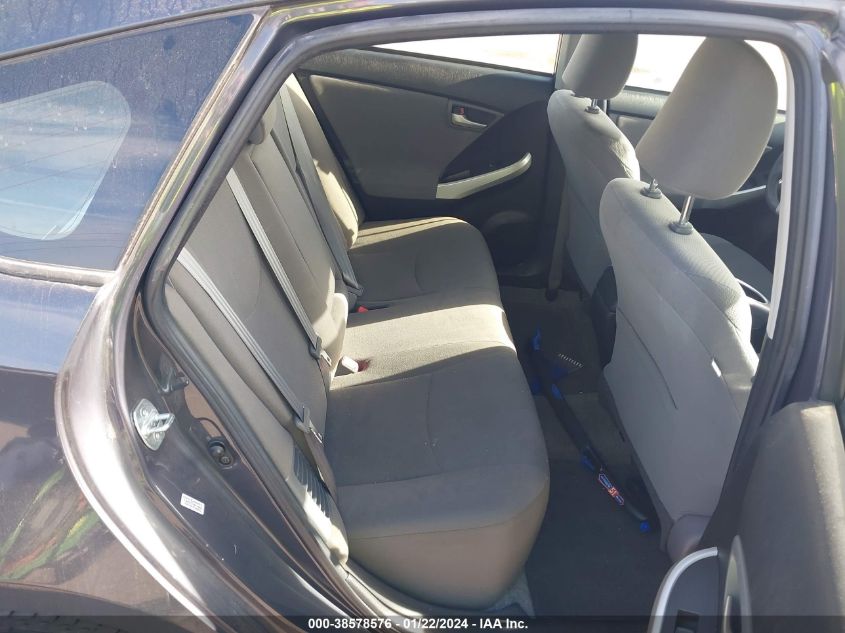 2015 TOYOTA PRIUS TWO - JTDKN3DU5F1942668