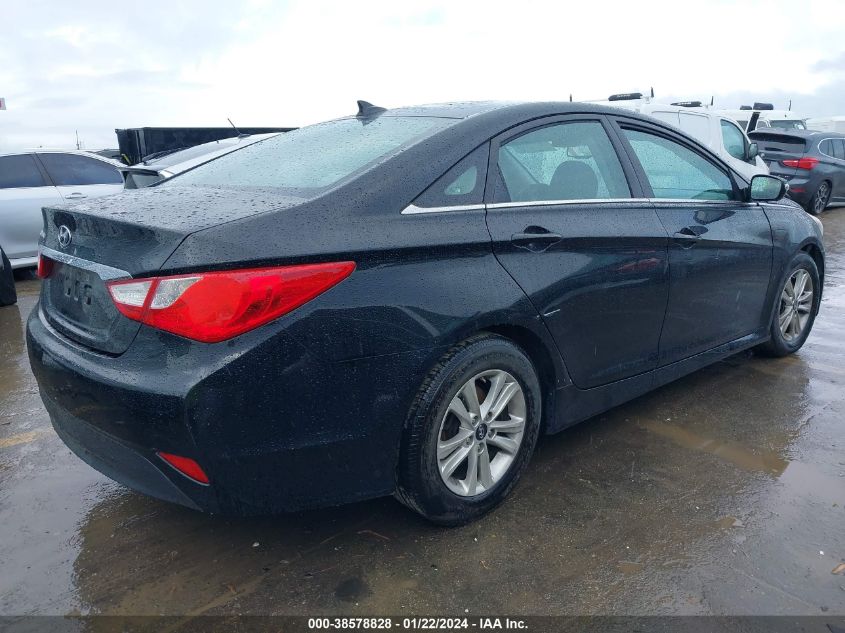 2014 HYUNDAI SONATA GLS - 5NPEB4AC6EH826913