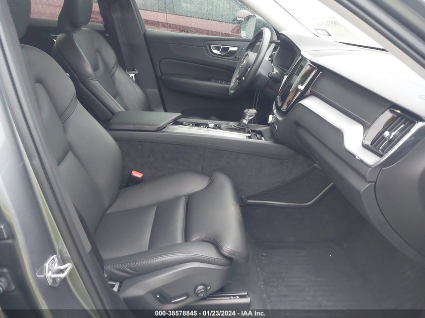 VIN LYV102DL7KB237059 2019 VOLVO XC60 T5 INSCRIPTION