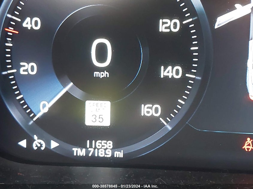 VIN LYV102DL7KB237059 2019 VOLVO XC60 T5 INSCRIPTION