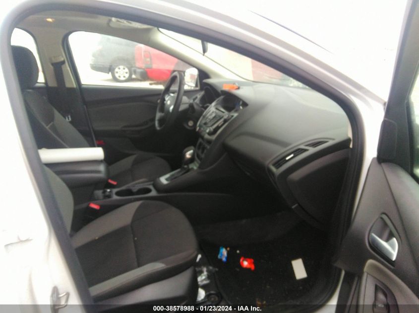 2014 FORD FOCUS SE - 1FADP3K2XEL332391