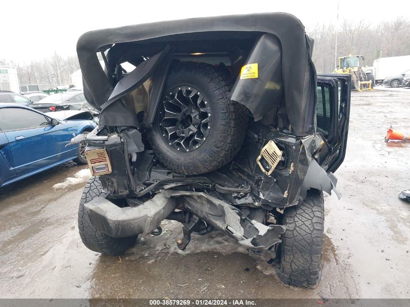 2017 JEEP WRANGLER UNLIMITED SPORT 4X4 - 1C4BJWDGXHL561008