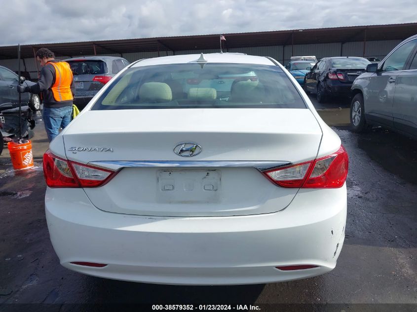 2013 HYUNDAI SONATA GLS - 5NPEB4AC0DH609663