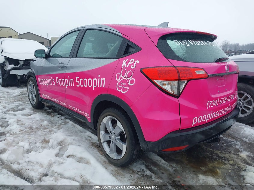 VIN 3CZRU6H33NM768714 2022 HONDA HR-V LX