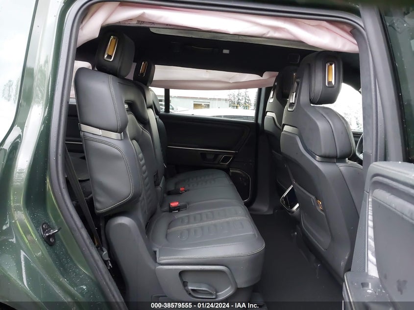 VIN 7PDSGABA3PN018336 2023 RIVIAN R1S ADVENTURE