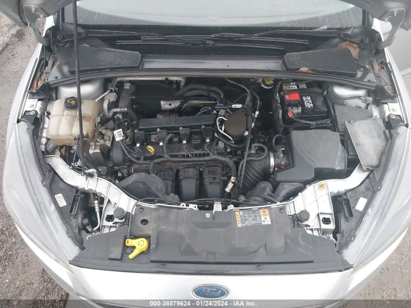 2015 FORD FOCUS SE - 1FADP3F26FL219596