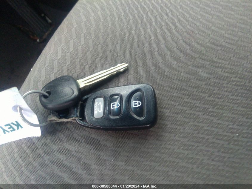 2015 HYUNDAI ELANTRA SE - 5NPDH4AE5FH610984