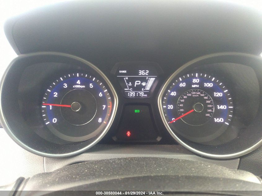 2015 HYUNDAI ELANTRA SE - 5NPDH4AE5FH610984