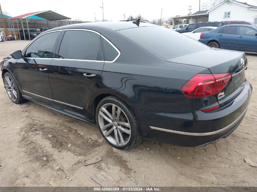 2017 VOLKSWAGEN PASSAT 1.8T R-LINE - 1VWDT7A33HC046830