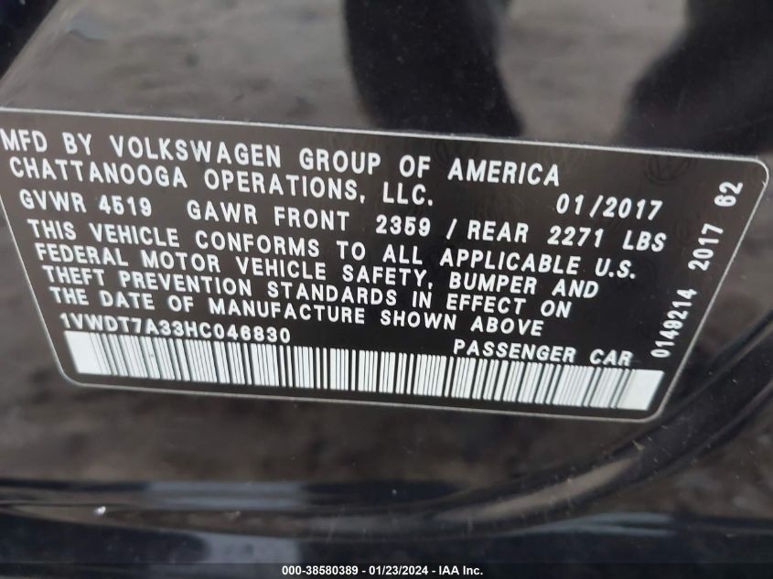 2017 VOLKSWAGEN PASSAT 1.8T R-LINE - 1VWDT7A33HC046830