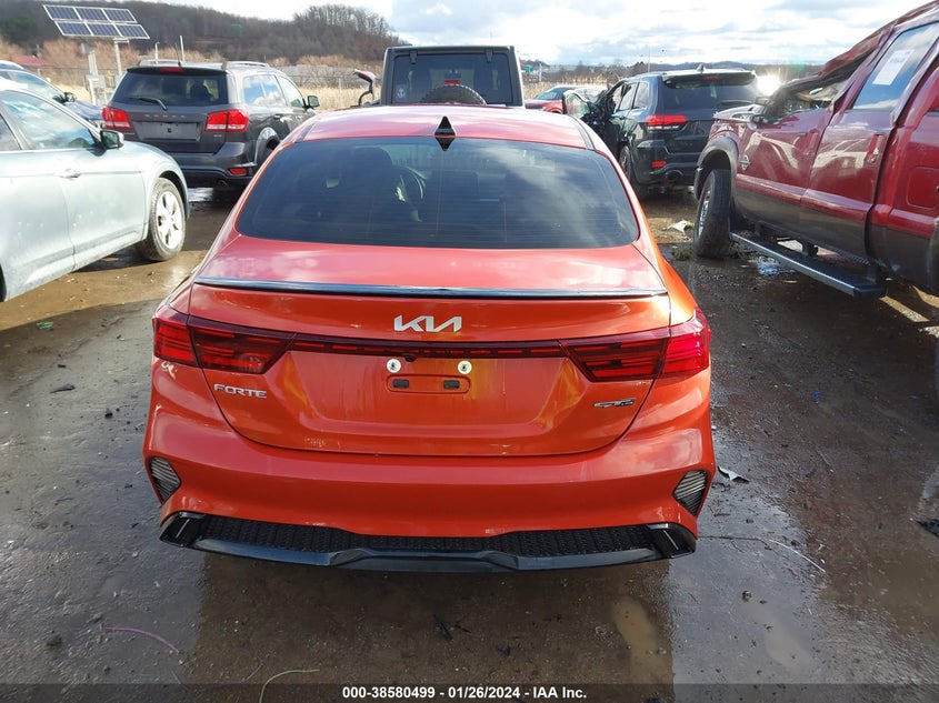 VIN 3KPF54AD1NE473702 2022 KIA FORTE GT-LINE