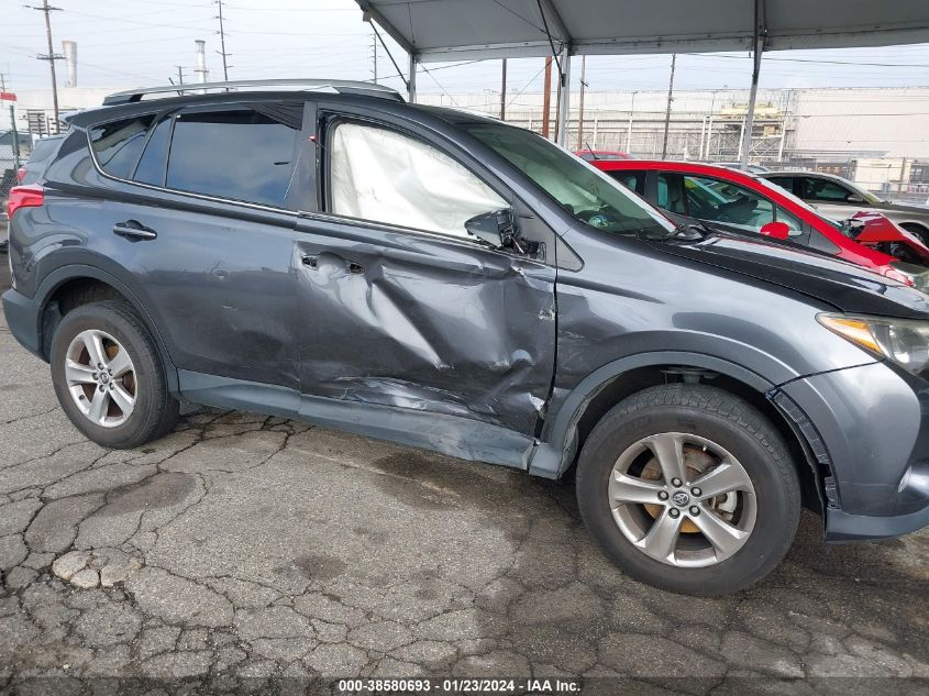 2015 TOYOTA RAV4 XLE - JTMWFREV5FD062075