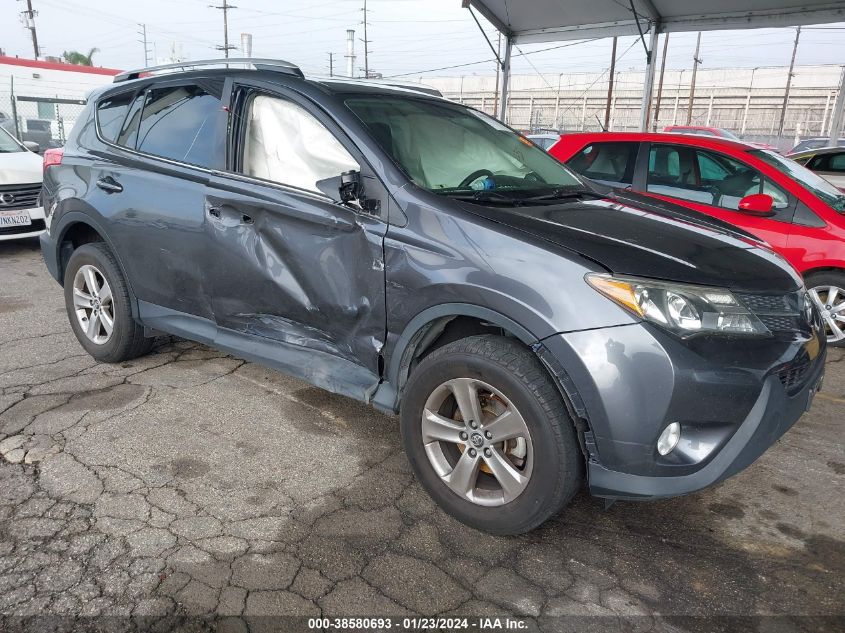 2015 TOYOTA RAV4 XLE - JTMWFREV5FD062075
