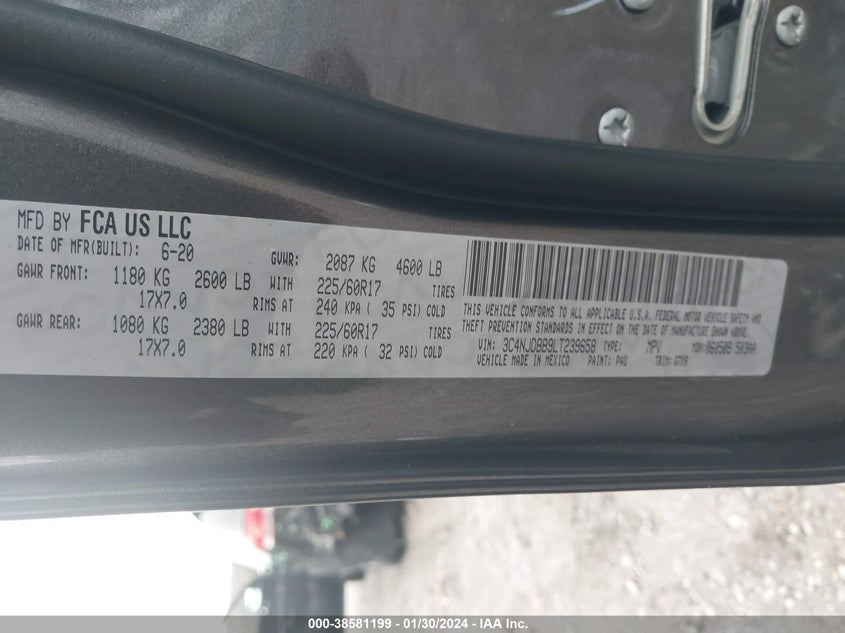 VIN 3C4NJDBB9LT239658 2020 JEEP COMPASS LATITUDE 4X4