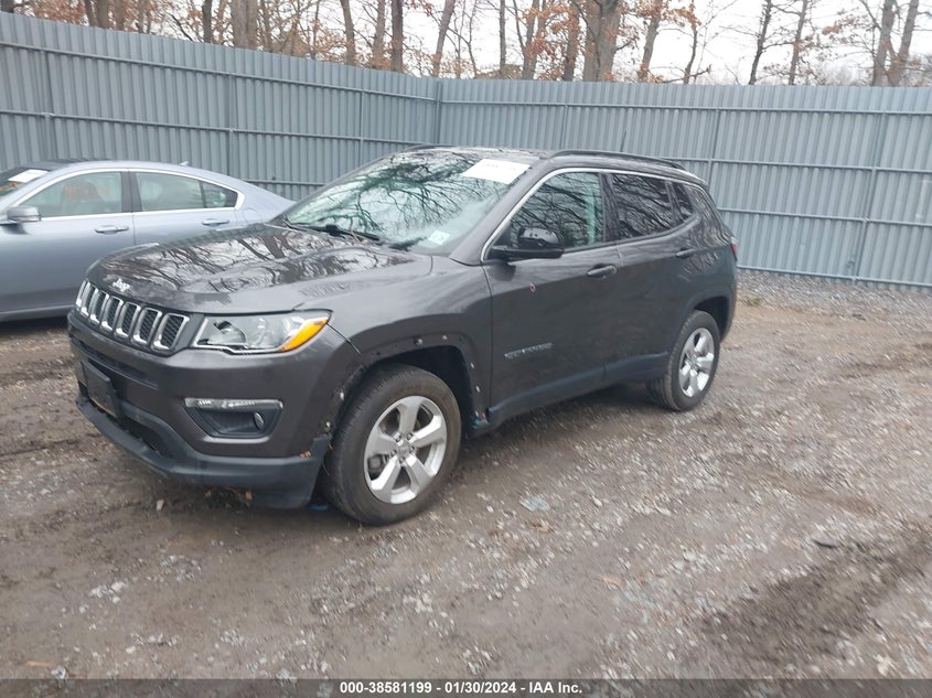VIN 3C4NJDBB9LT239658 2020 JEEP COMPASS LATITUDE 4X4