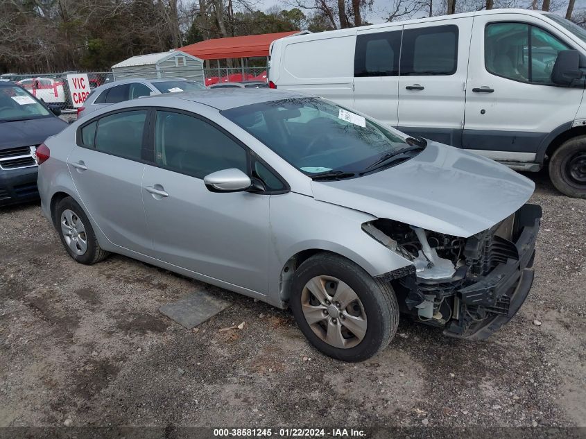 2018 KIA FORTE LX - 3KPFL4A73JE256680
