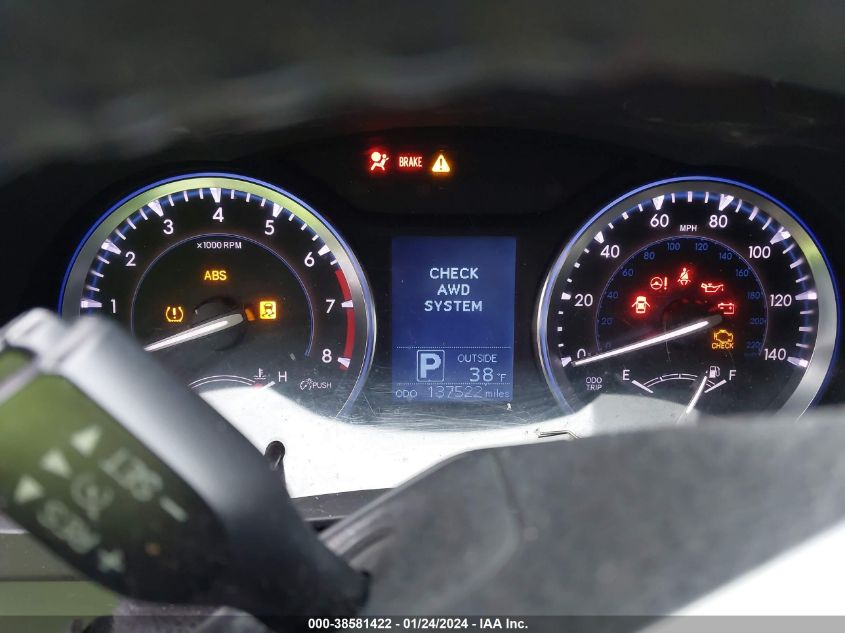 2014 TOYOTA HIGHLANDER LE/LE PLUS - 5TDBKRFH2ES054750