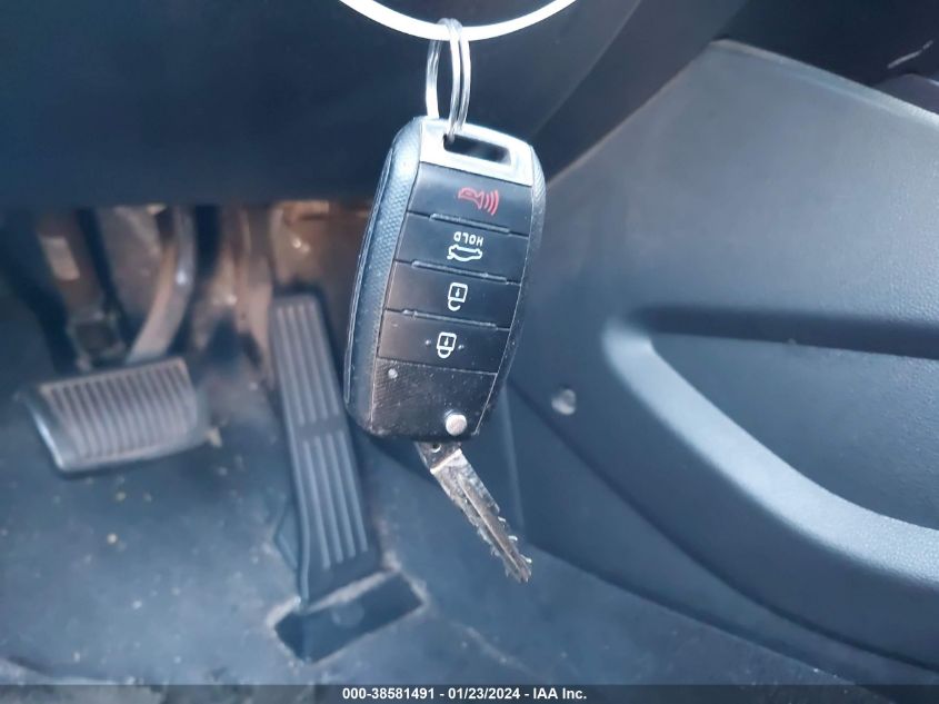 2017 KIA FORTE LX - 3KPFK4A7XHE114016