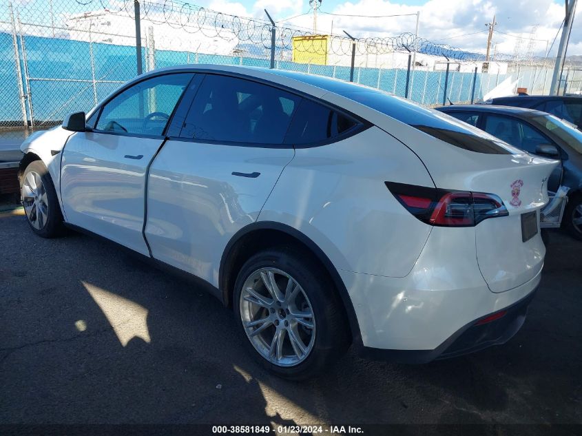 2021 TESLA MODEL Y - 5YJYGDEE4MF275744