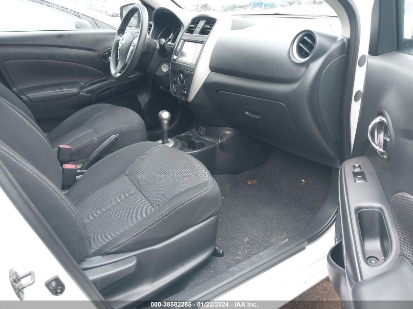 2019 NISSAN VERSA 1.6 SV - 3N1CN7AP1KL831714