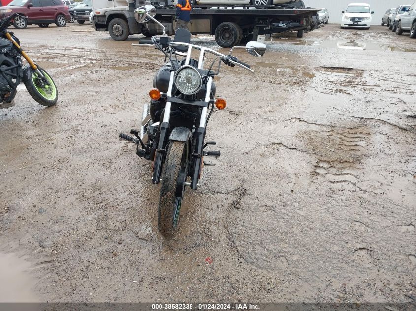 2017 KAWASAKI VN900 C - JKAVN2C1XHA068443