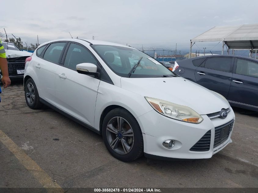 2014 FORD FOCUS SE - 1FADP3K24EL399312