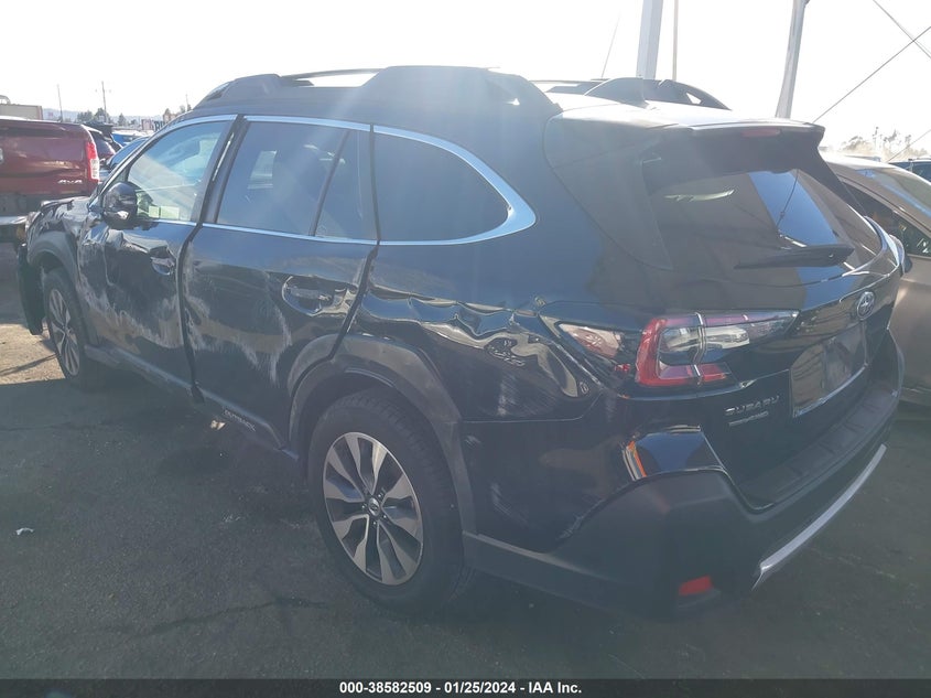VIN 4S4BTANC4P3134717 2023 SUBARU OUTBACK LIMITED