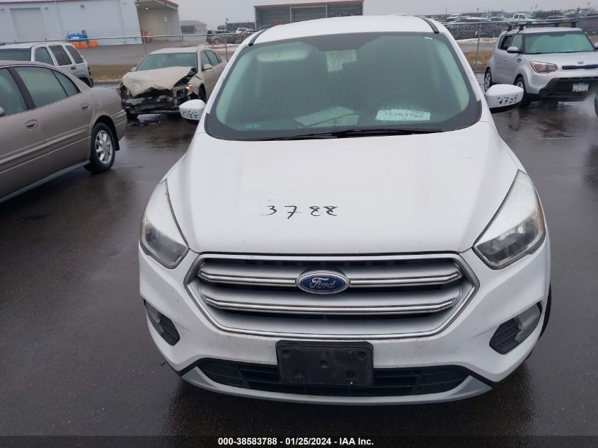 2017 FORD ESCAPE SE - 1FMCU9GD7HUC54156