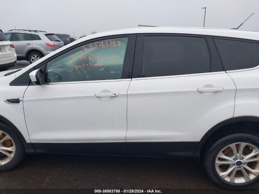 2017 FORD ESCAPE SE - 1FMCU9GD7HUC54156