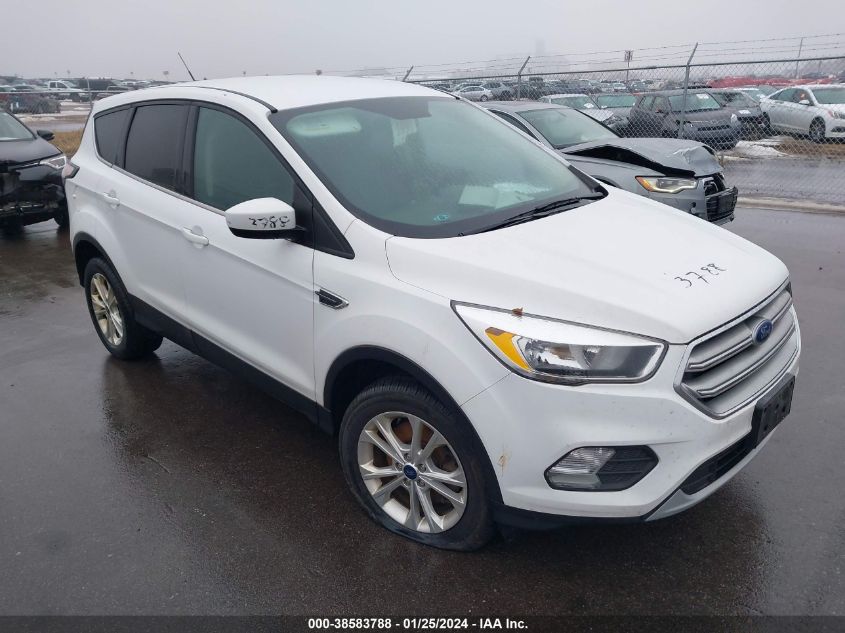 2017 FORD ESCAPE SE - 1FMCU9GD7HUC54156