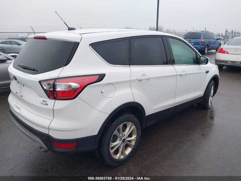 2017 FORD ESCAPE SE - 1FMCU9GD7HUC54156