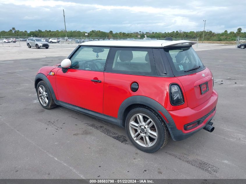 2013 MINI HARDTOP COOPER S - WMWSV3C50DT391011