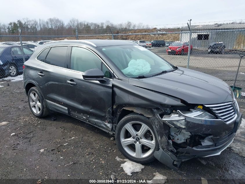 2017 LINCOLN MKC PREMIERE - 5LMCJ1D97HUL31664