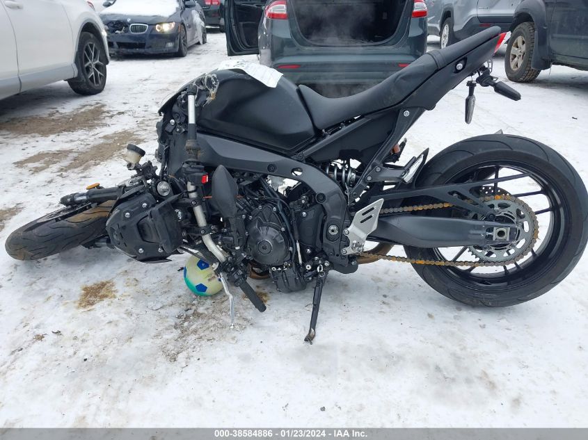 2021 YAMAHA MT09 - JYARN71E7MA000472